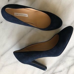 Diane von Furstenberg heels - navy suede, sz 10